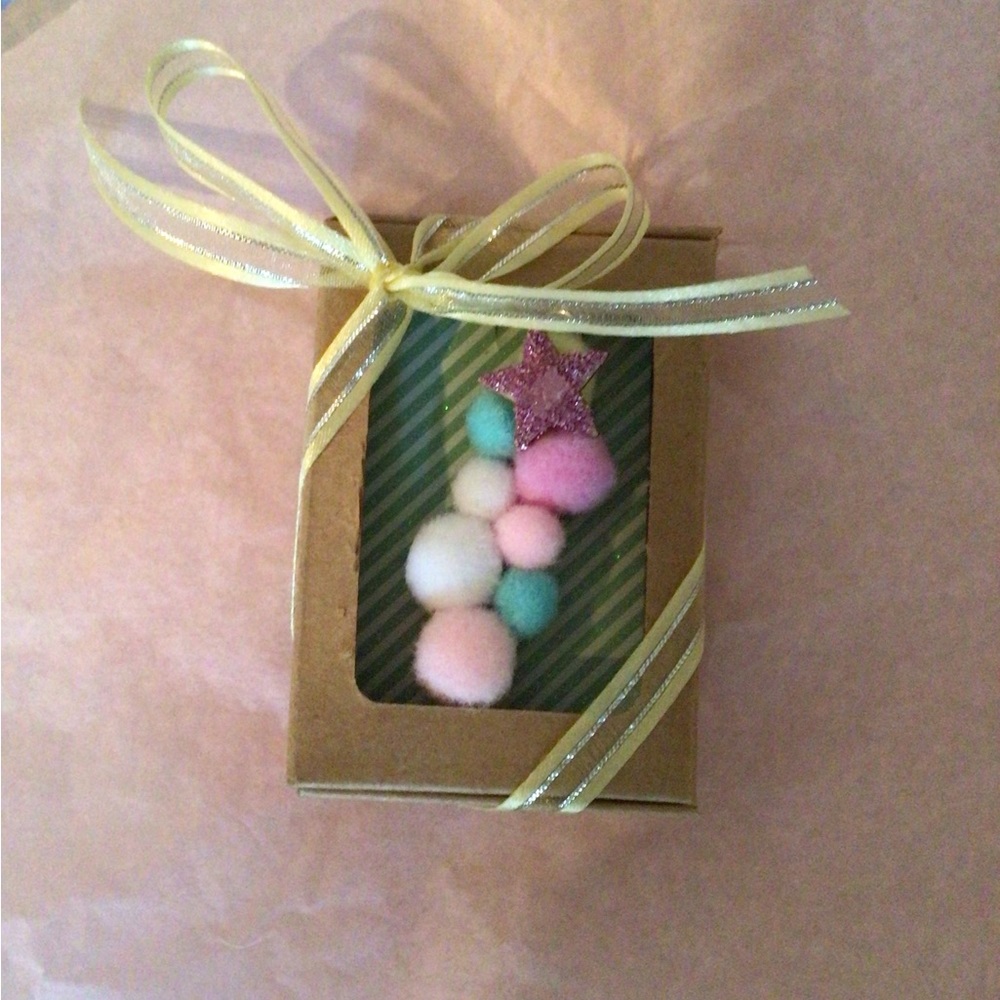 NWT YOUR BASIC BEAR necklace: Green Apple Bear 18” inch gold filled chain - Picture 4 of 4